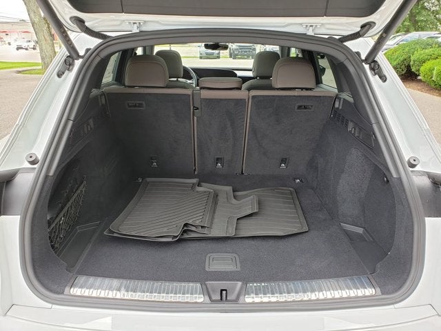 2025 Audi Q5 Premium