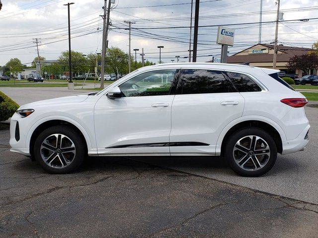 2025 Audi Q5 Premium