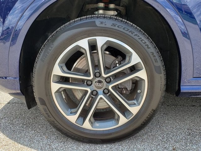 2025 Audi Q5 Premium