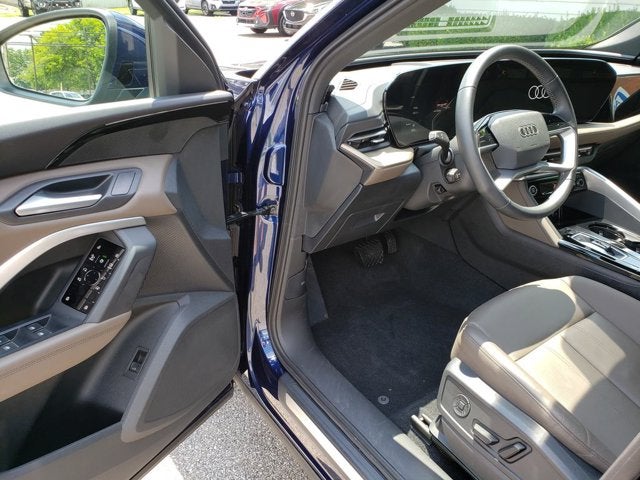 2025 Audi Q5 Premium
