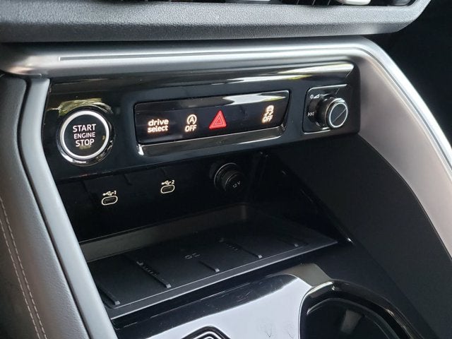 2025 Audi Q5 Premium
