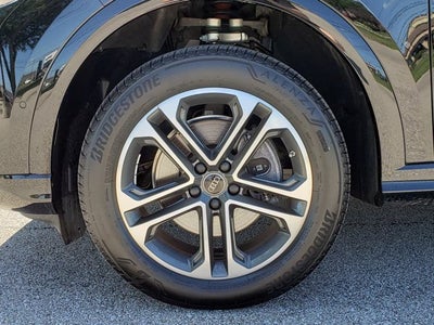 2025 Audi Q5 Premium