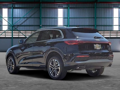 2025 Audi Q5 Premium