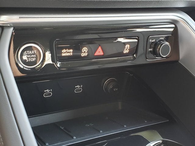 2025 Audi Q5 Premium
