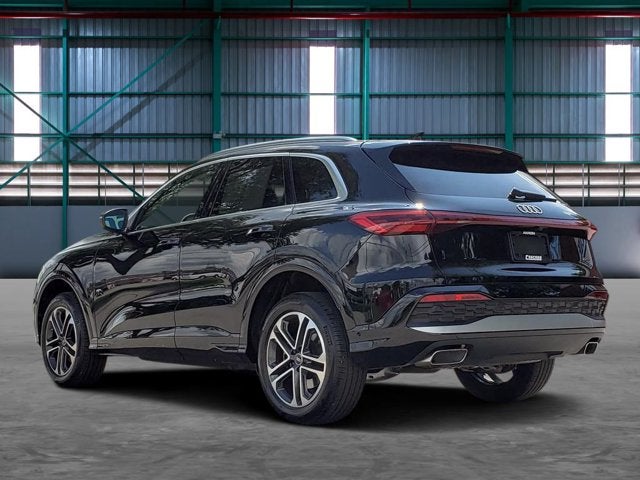 2025 Audi Q5 Premium