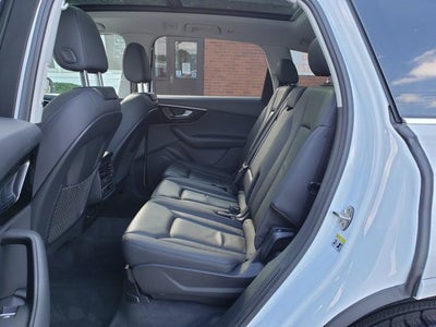 2023 Audi Q7 Premium