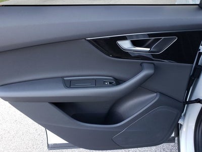 2023 Audi Q7 Premium