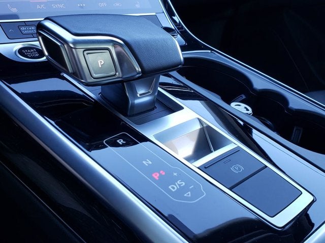 2023 Audi Q7 Premium