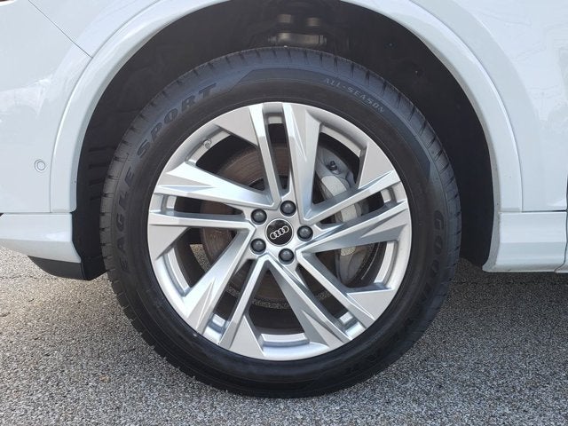 2023 Audi Q7 Premium