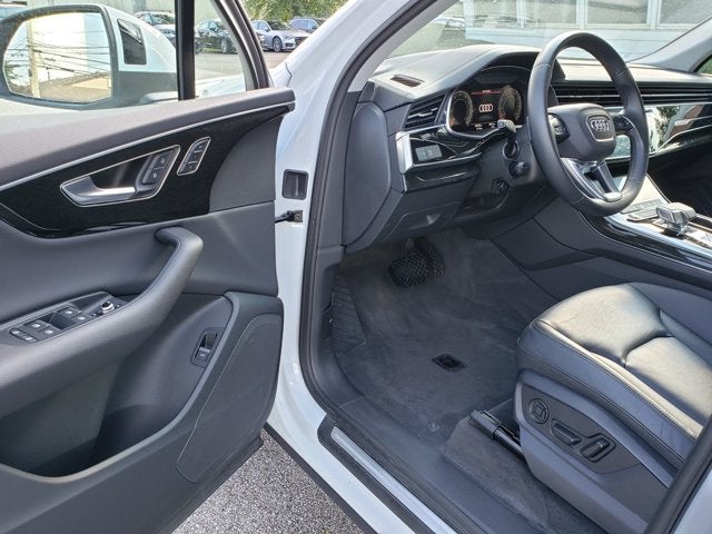 2023 Audi Q7 Premium