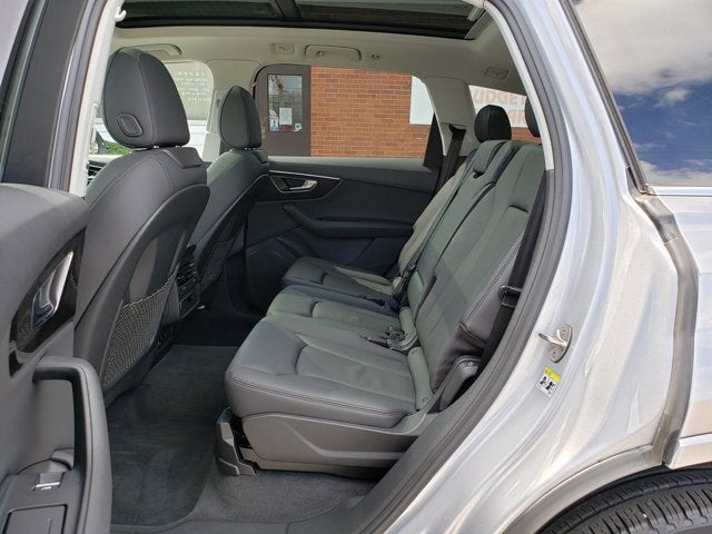 2022 Audi Q7 Premium