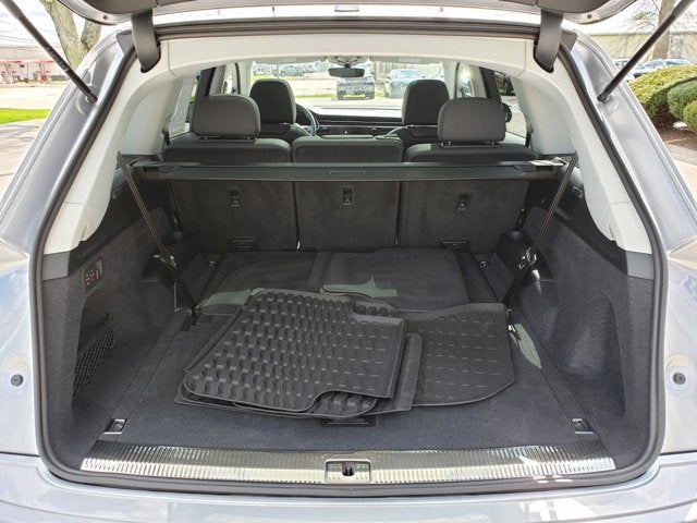 2022 Audi Q7 Premium