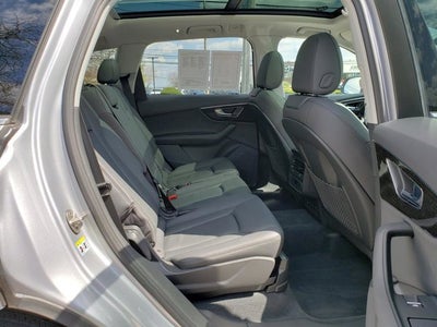 2022 Audi Q7 Premium