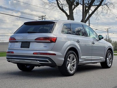 2022 Audi Q7 Premium