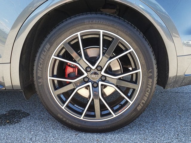 2023 Audi SQ5 Premium Plus