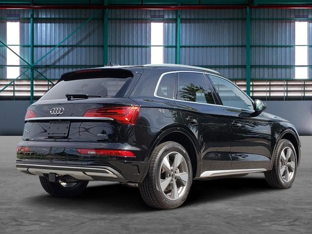 2023 Audi Q5 Premium Plus