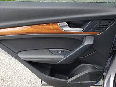 2023 Audi Q5 Premium Plus