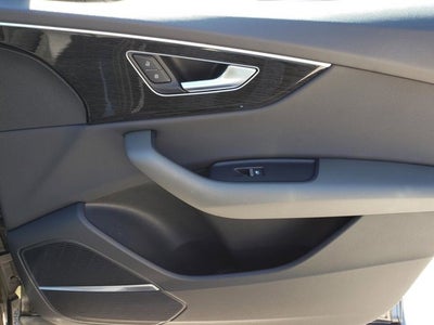 2020 Audi Q8 Premium Plus