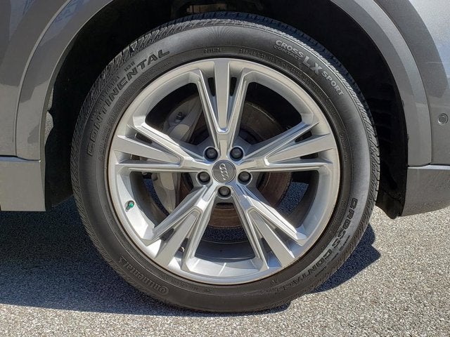 2020 Audi Q8 Premium Plus