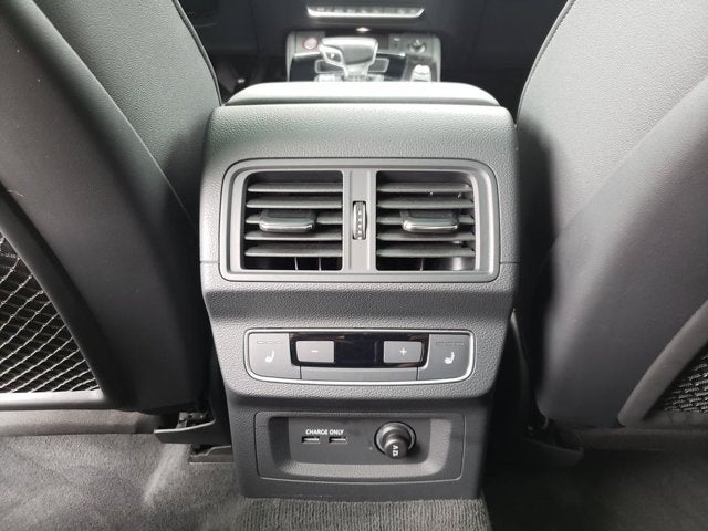 2023 Audi SQ5 Prestige