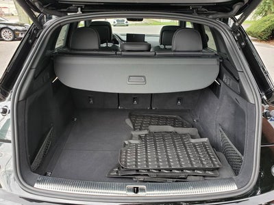 2023 Audi SQ5 Prestige