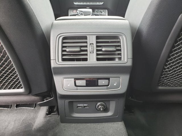 2023 Audi SQ5 Prestige