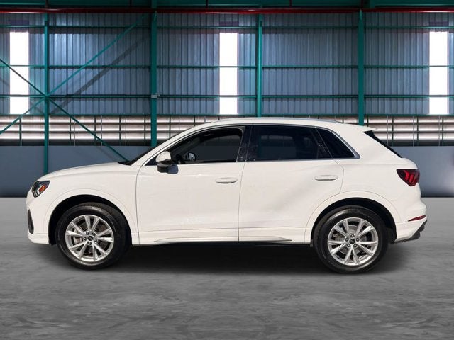 2024 Audi Q3 S line Premium