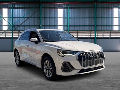 2024 Audi Q3 S line Premium