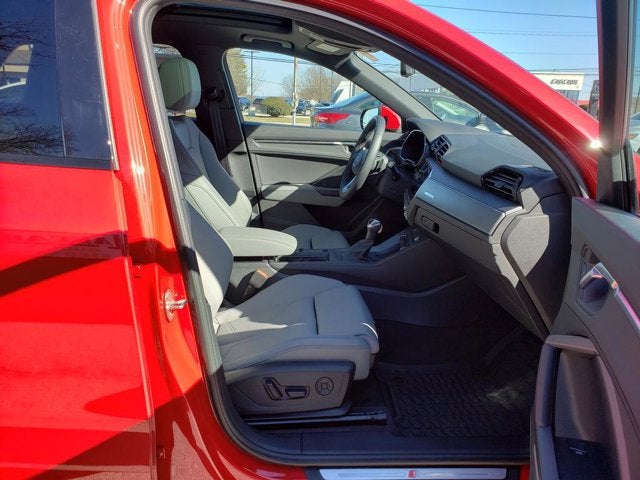 2025 Audi Q3 S line Premium