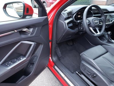 2025 Audi Q3 S line Premium