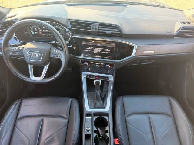 2023 Audi Q3 S line Premium
