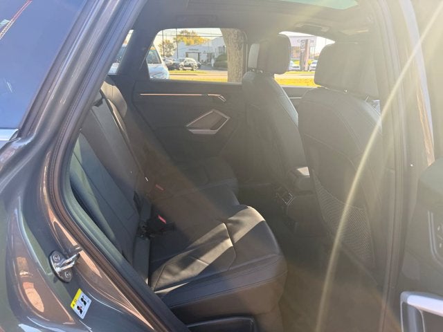2023 Audi Q3 S line Premium
