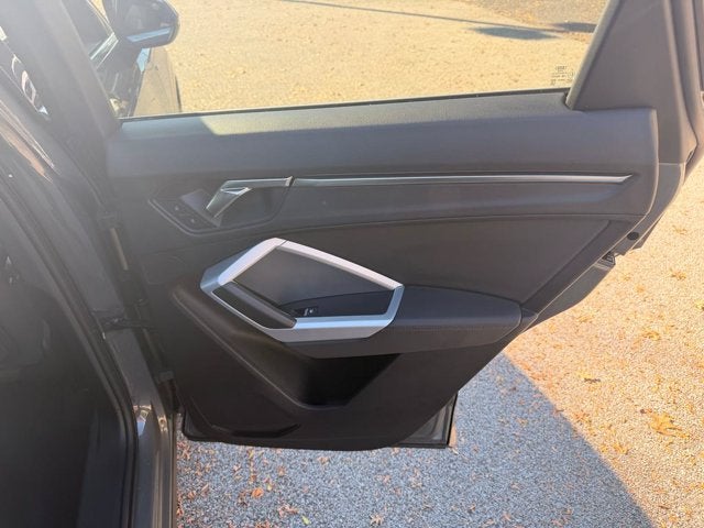 2023 Audi Q3 S line Premium