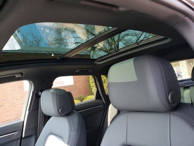 2023 Audi Q3 S line Premium