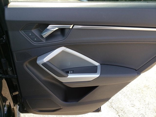 2023 Audi Q3 S line Premium