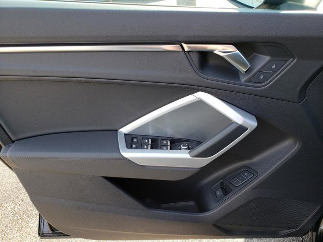 2023 Audi Q3 S line Premium