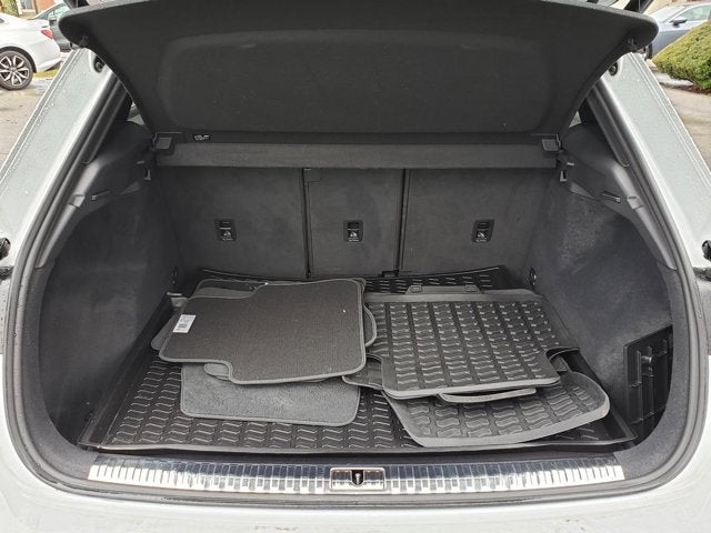 2023 Audi Q3 S line Premium