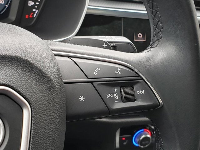 2023 Audi Q3 S line Premium