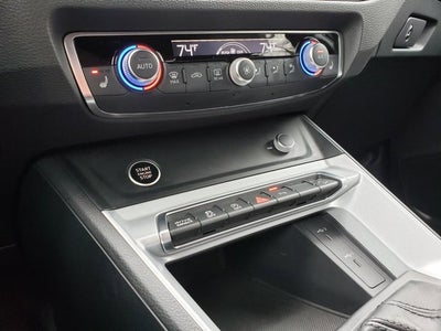 2023 Audi Q3 S line Premium