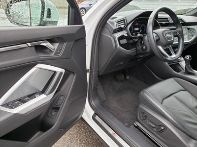 2023 Audi Q3 S line Premium