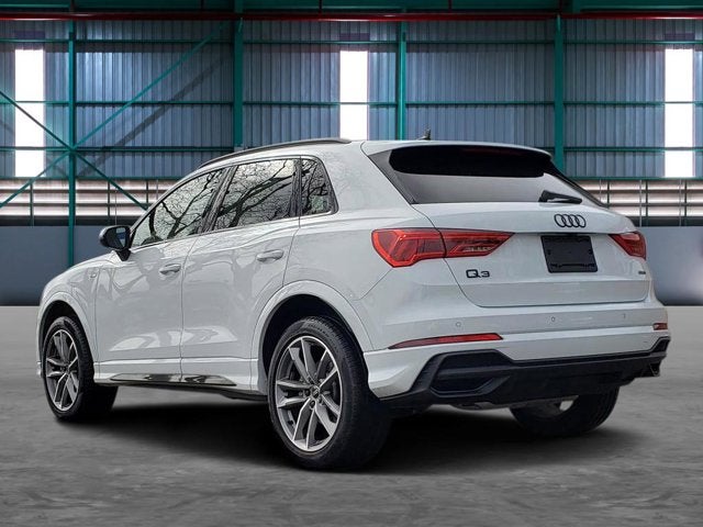 2024 Audi Q3 S line Premium