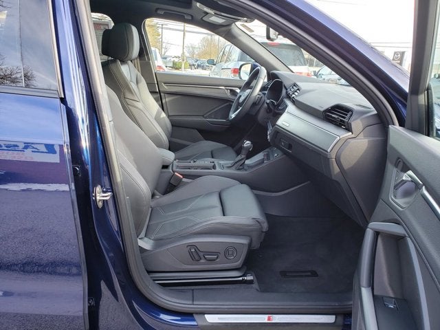 2025 Audi Q3 S line Premium
