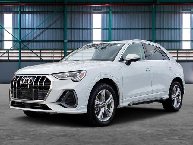 2023 Audi Q3 S line Premium