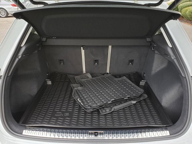 2023 Audi Q3 S line Premium