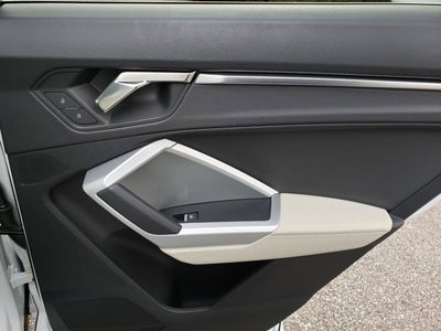 2023 Audi Q3 S line Premium