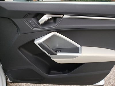 2023 Audi Q3 S line Premium