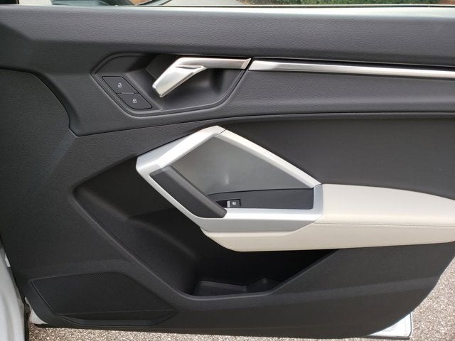 2023 Audi Q3 S line Premium