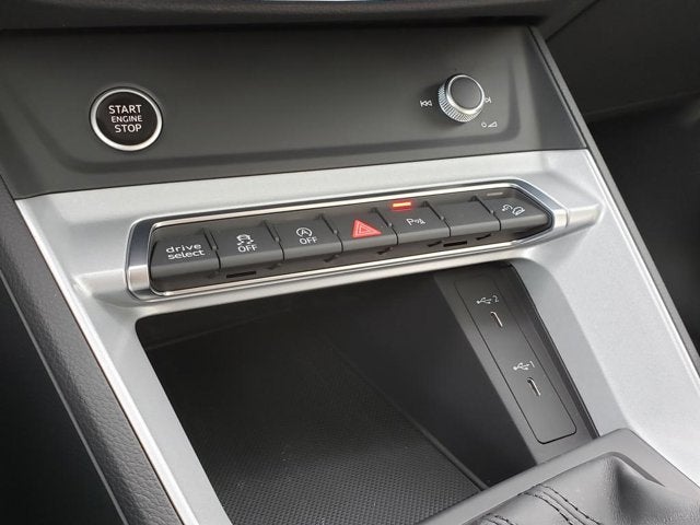 2023 Audi Q3 S line Premium