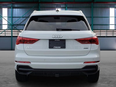 2023 Audi Q3 S line Premium