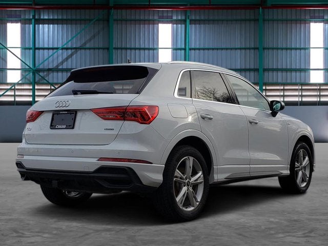 2023 Audi Q3 S line Premium